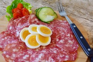 Jaką Konsystencję Powinny Mieć Potrawy z Jaj Gotowanych? Sekrety Doskonałych Smaków